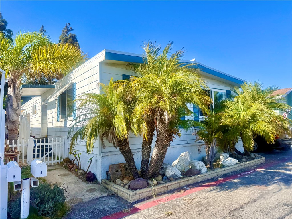 20701 Beach Boulevard 4