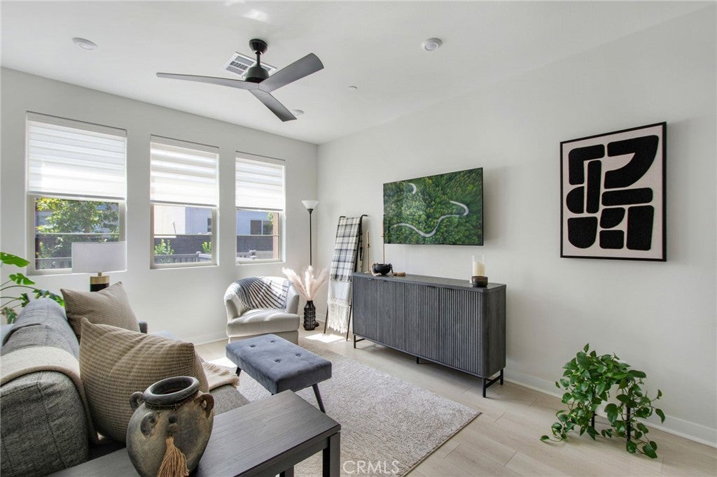1025 Hazel Drive, Rancho Mission Viejo CA 92694 - Photo 7