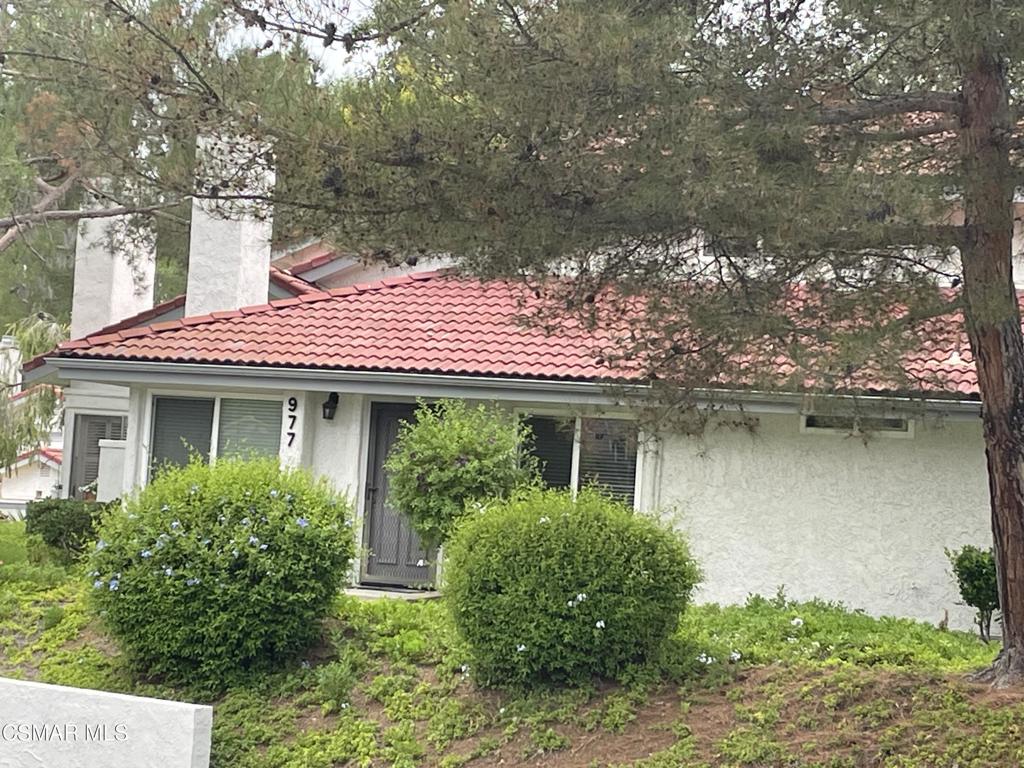 977 Quarterhorse Lane