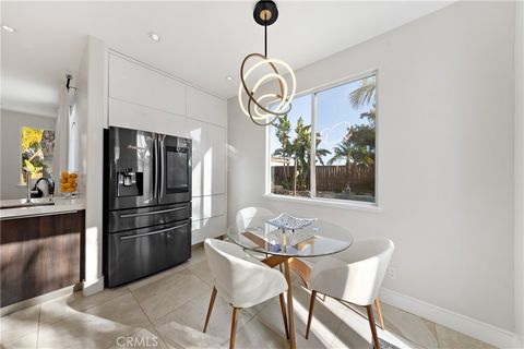 Tiny photo for 27701 Crestknoll Court, Murrieta, CA 92563 (MLS # SW26087956)