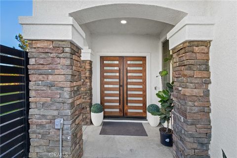 Tiny photo for 27701 Crestknoll Court, Murrieta, CA 92563 (MLS # SW26087956)