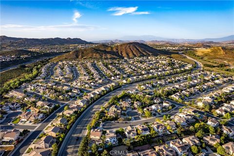 Tiny photo for 27701 Crestknoll Court, Murrieta, CA 92563 (MLS # SW26087956)