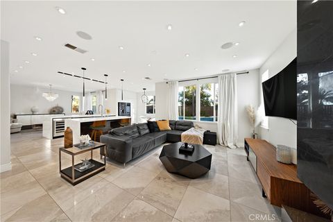 Tiny photo for 27701 Crestknoll Court, Murrieta, CA 92563 (MLS # SW26087956)