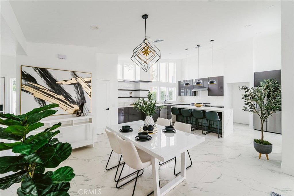 Central Palm Springs (33215) - Residential