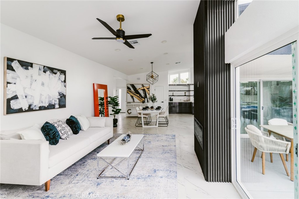 Central Palm Springs (33215) - Residential