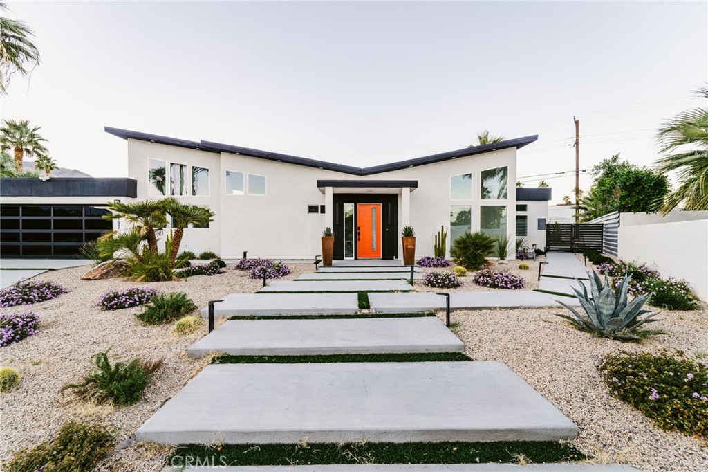 Central Palm Springs (33215) - Residential