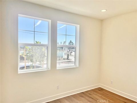 Tiny photo for 10765 Citrus Drive, Ventura, CA 93004 (MLS # OC26051205)