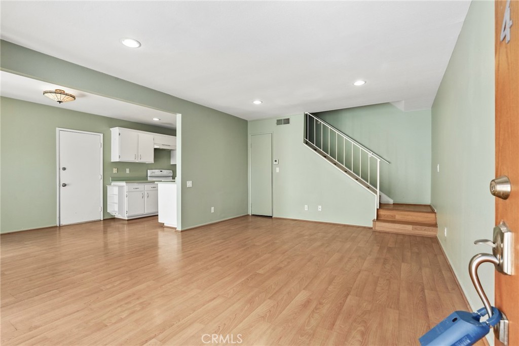 1184 Landsburn Circle
