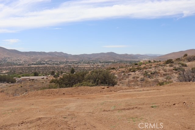 Custom Acton (CACTO) - Land