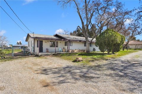 Photo of 11441 Hemlock Ave, Hesperia, CA 92345 (MLS # HD26039306)