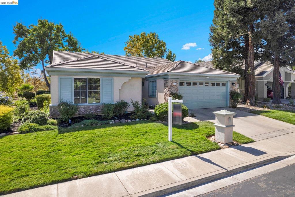 1751 Crispin Dr