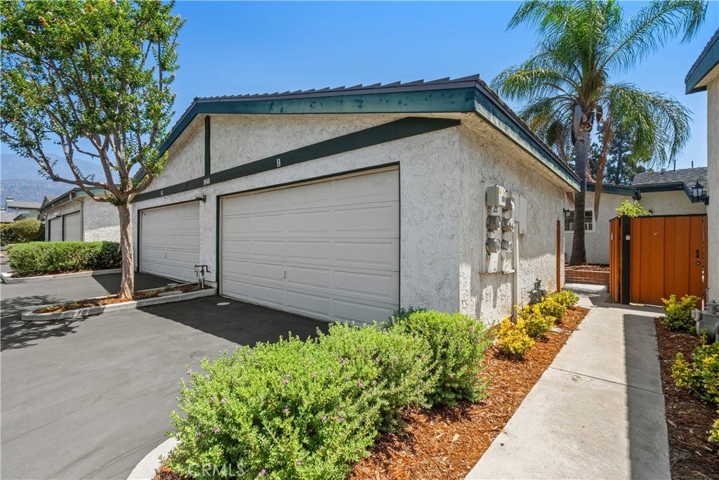 1048 Royal Oaks DR H, Monrovia CA 91016