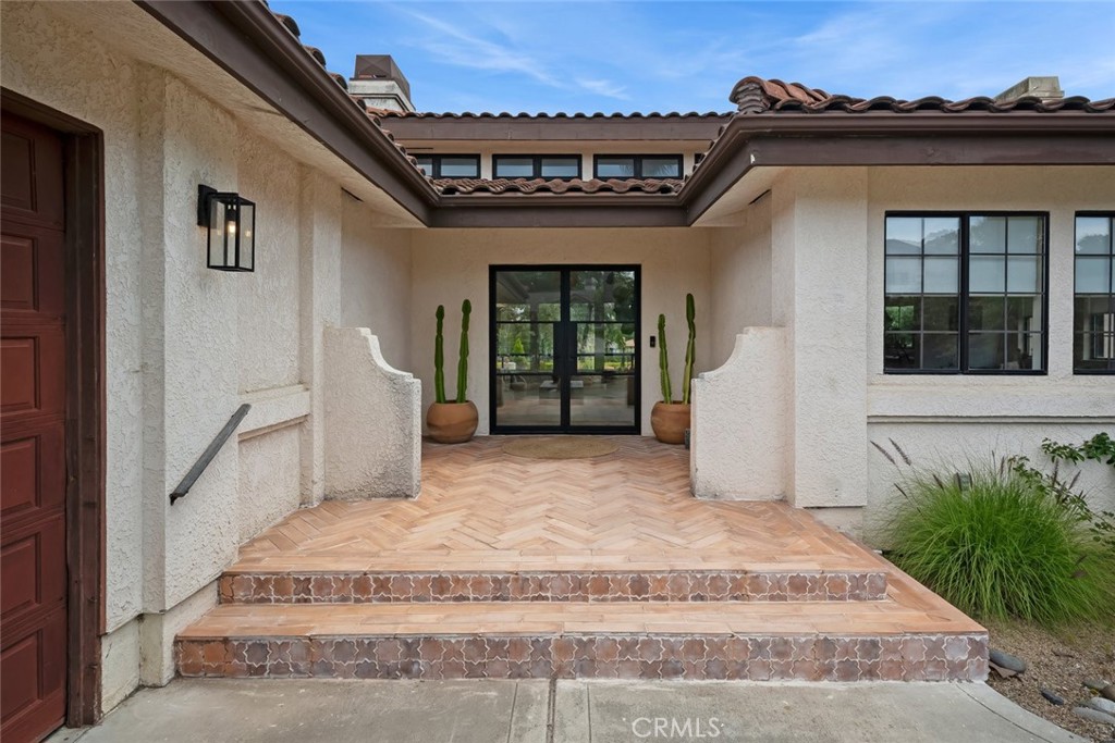 5933 Birkdale Lane