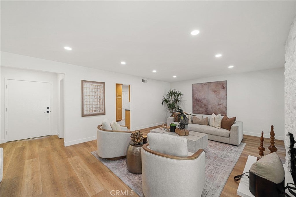 Properties 2 25281 Romera Place