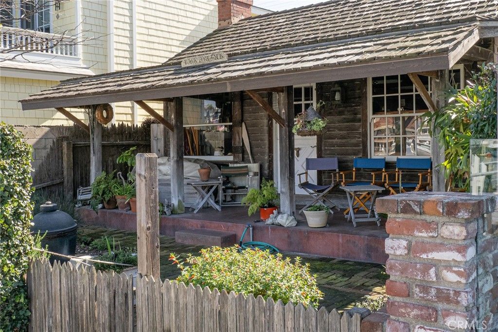 Photo of 1207 N Bay Front, Newport Beach, CA 92662 (MLS # NP26045210)