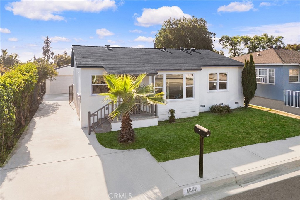 4607 Merced Avenue