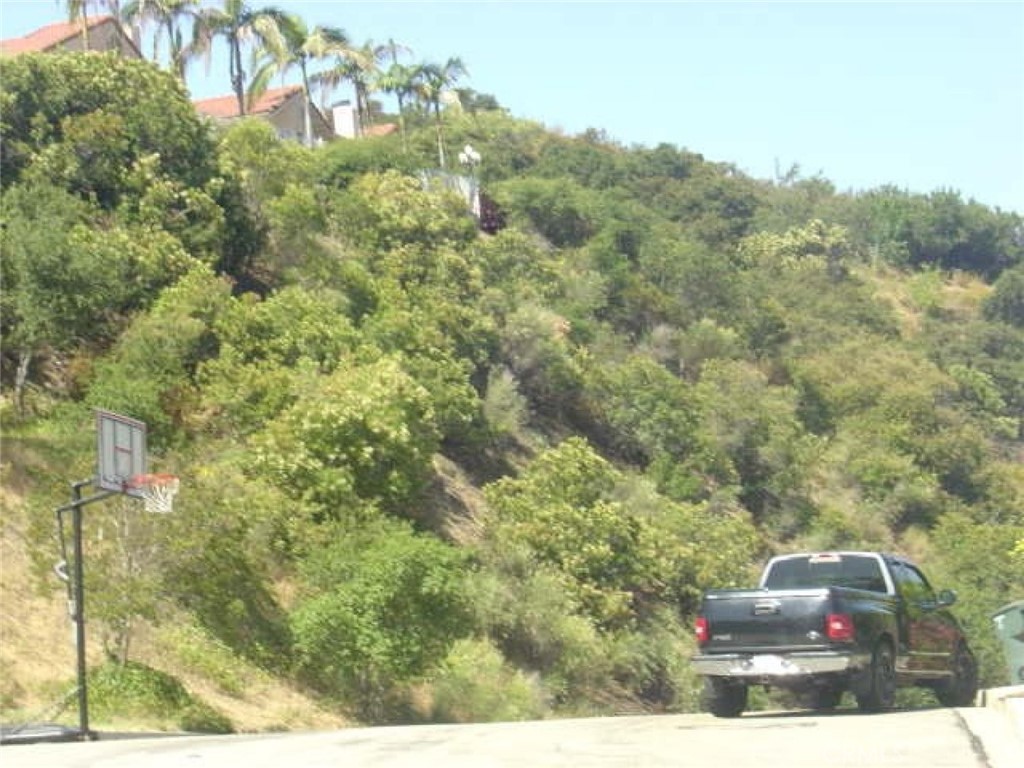 1990 Bayberry Drive