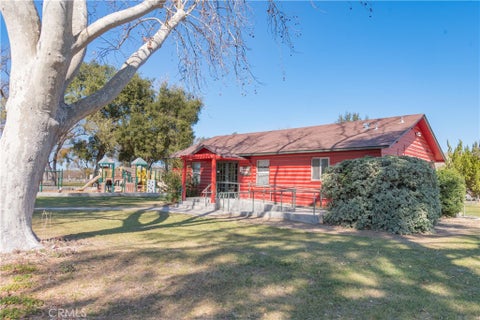 Tiny photo for 150 S 7th Street, Shandon, CA 93461 (MLS # NS26161903)
