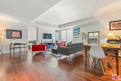 Photo of 6250 Hollywood Boulevard #6L, Los Angeles, CA 90028 (MLS # 26655815)
