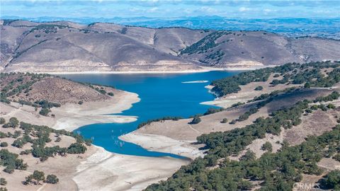 Tiny photo for 4575 Interlake Road, Bradley, CA 93426 (MLS # NS25256167)