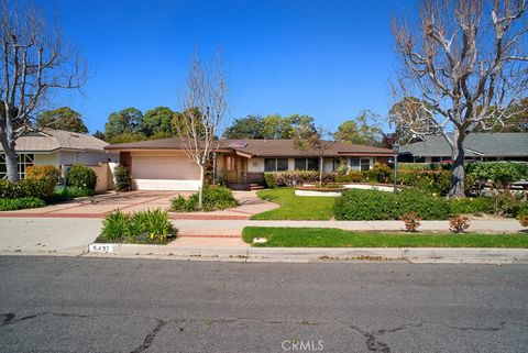 Tiny photo for 5437 Woodbury Street, Ventura, CA 93003 (MLS # SR26057402)