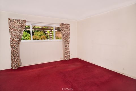 Tiny photo for 5437 Woodbury Street, Ventura, CA 93003 (MLS # SR26057402)