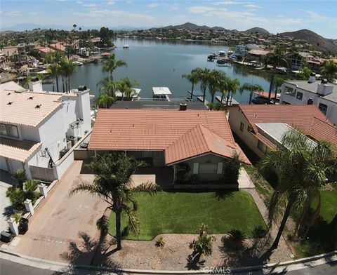 30280 Longhorn Drive Canyon Lake CA 92587