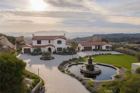 41612 Avenida De Encanto Murrieta CA 92562