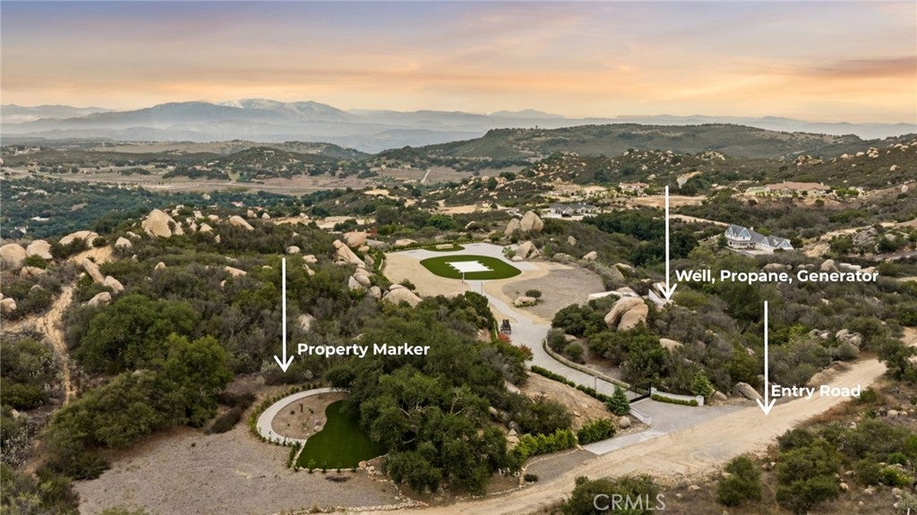41612 Avenida De Encanto