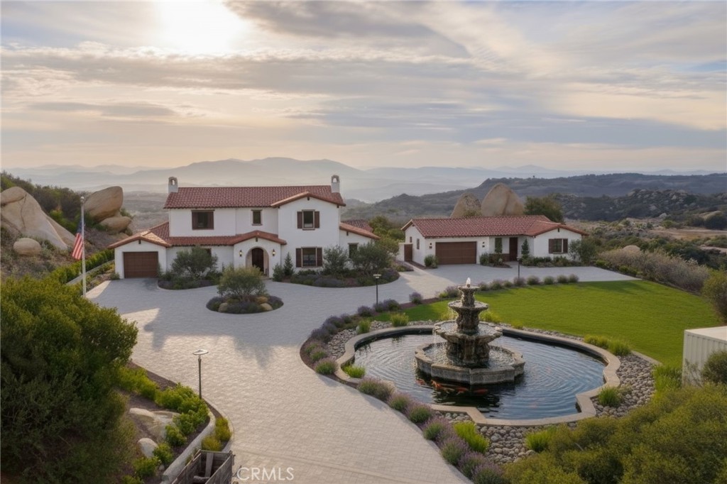 41612 Avenida De Encanto