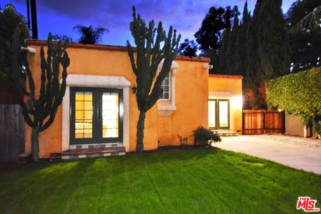 1847 E Del Mar Boulevard