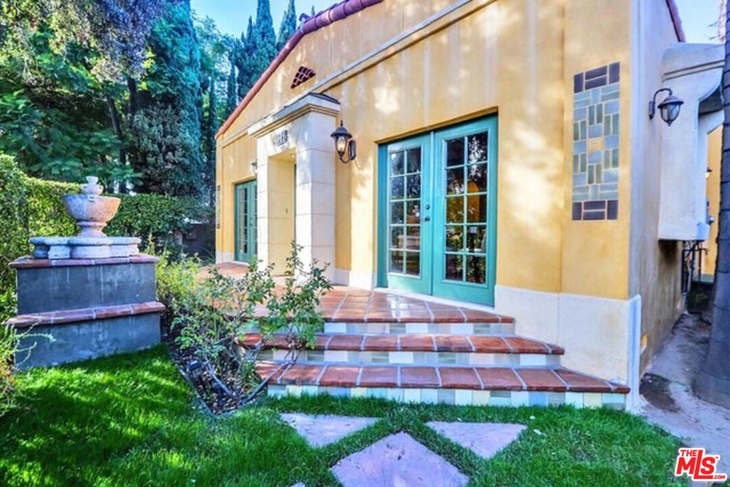 1847 E Del Mar Boulevard