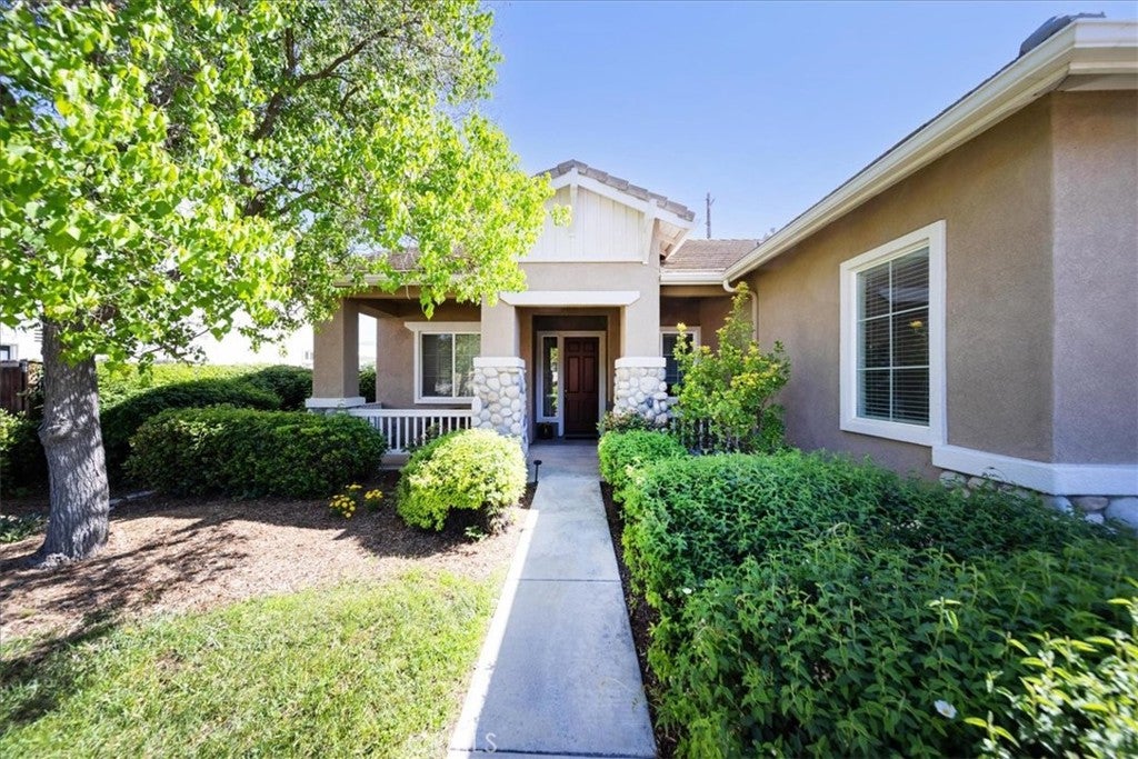 41670 Grand View
