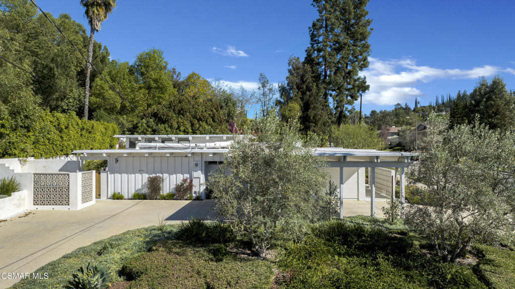 4500 Stark Avenue