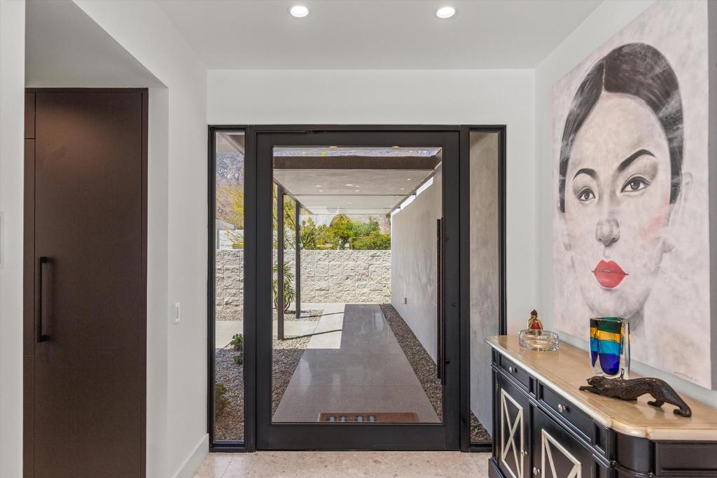 Properties 4 2290 S Yosemite Drive