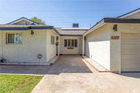 Photo of 11377 Gaynor Ave Ave, Granada Hills, CA 91344 (MLS # GD26182830)