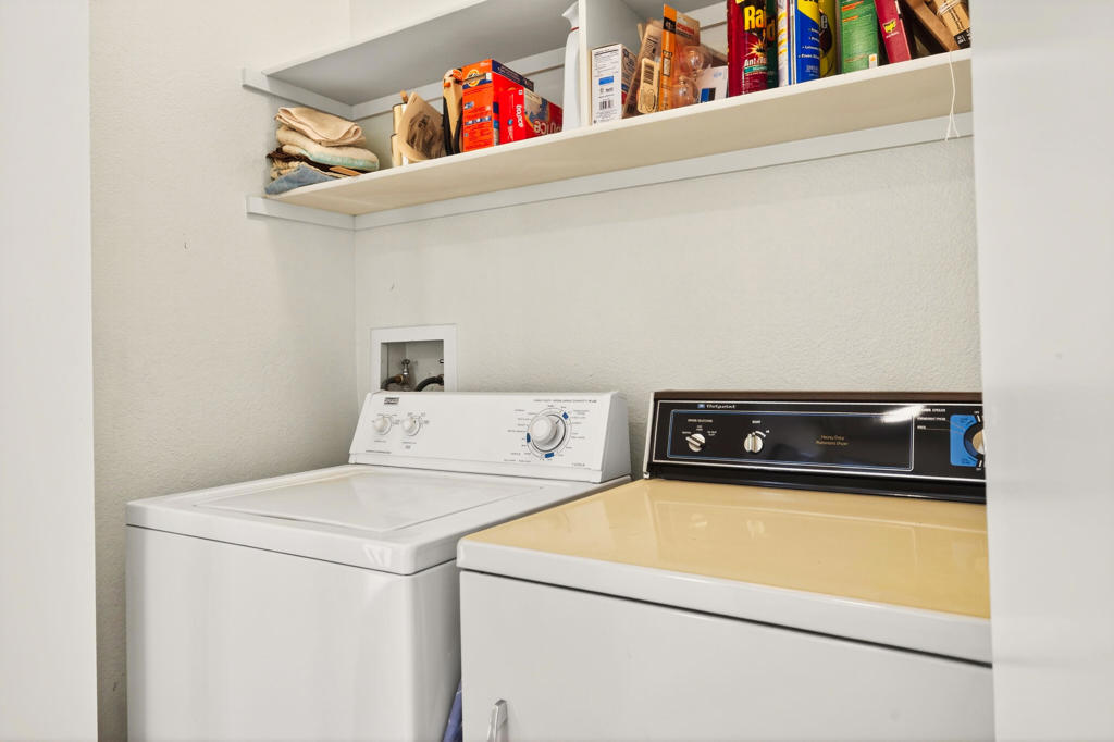 Palm Valley CC - Residential