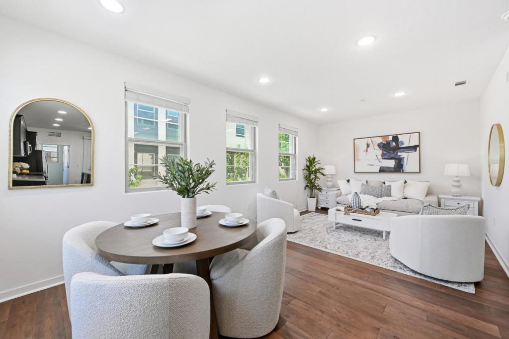 998 Arrowleaf Place
