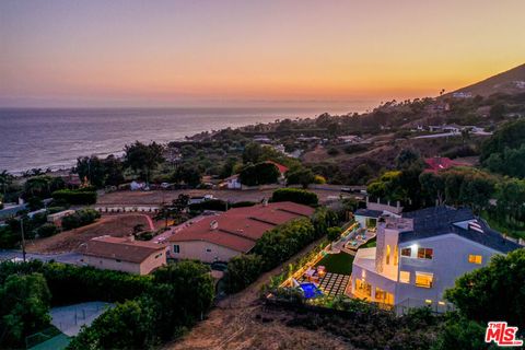 Photo of 31271 Bailard Road, Malibu, CA 90265 (MLS # 26641927)