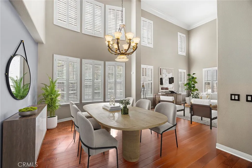 Yorba Linda, California 92887, United States, 5 Bedrooms Bedrooms, ,5 BathroomsBathrooms,Residential,Pending,227394