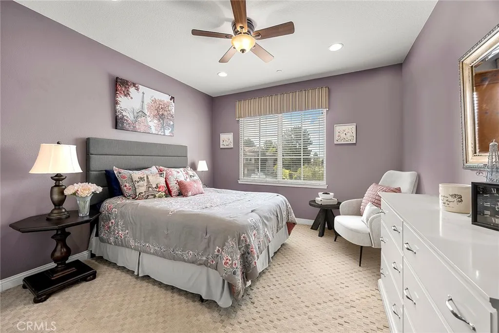 Yorba Linda, California 92887, United States, 5 Bedrooms Bedrooms, ,5 BathroomsBathrooms,Residential,Pending,227394