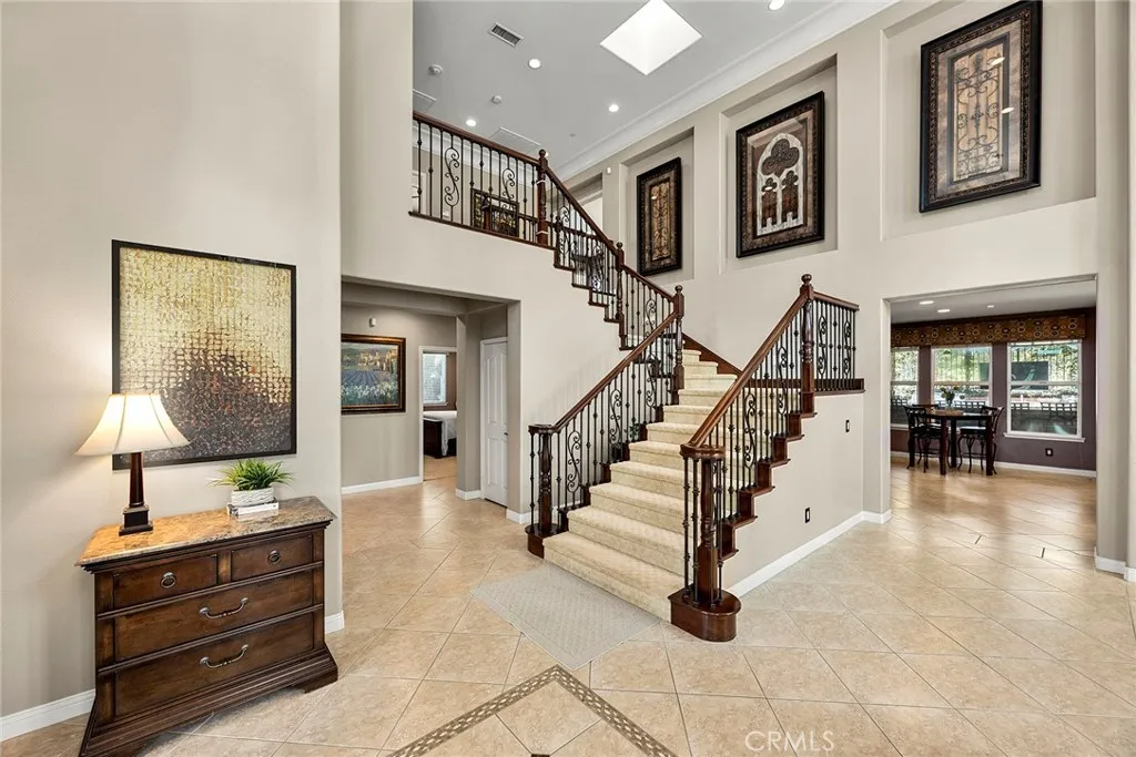 Yorba Linda, California 92887, United States, 5 Bedrooms Bedrooms, ,5 BathroomsBathrooms,Residential,Pending,227394