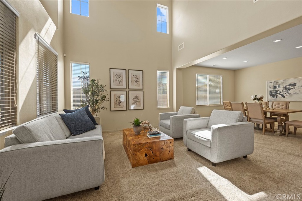 7381 Citrus Valley Avenue