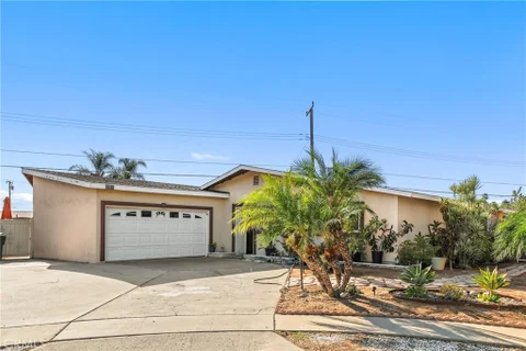 MLS: OC26216439