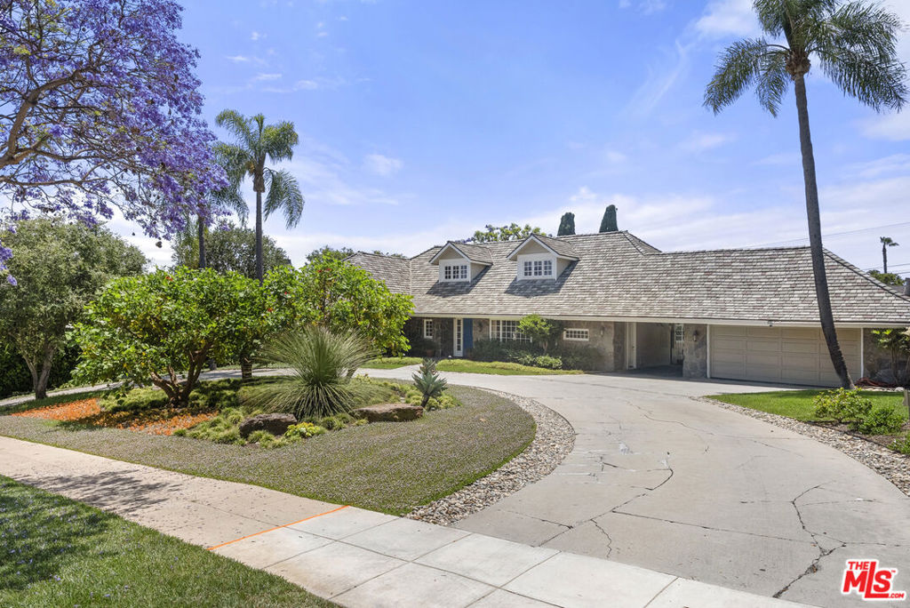 717 N Alta Drive