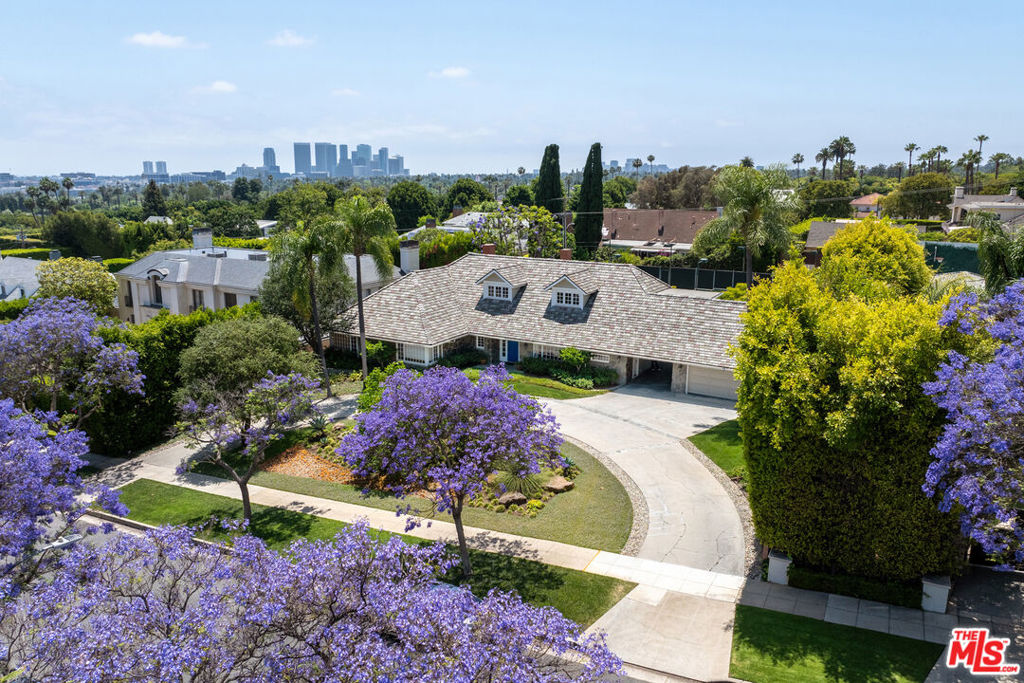 717 N Alta Drive