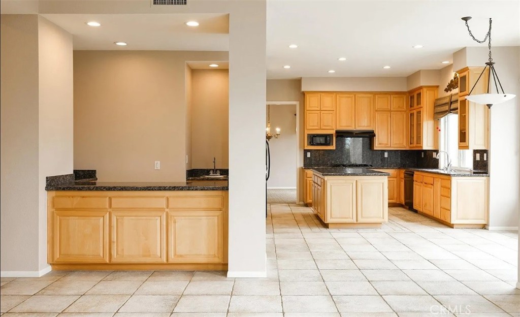 Ramona - Residential