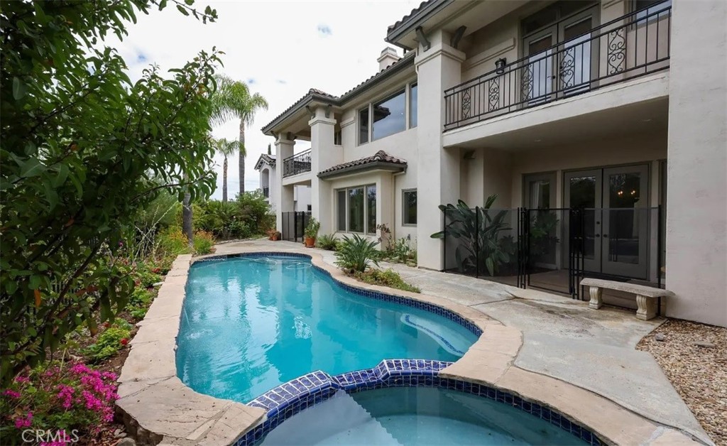 Ramona - Residential