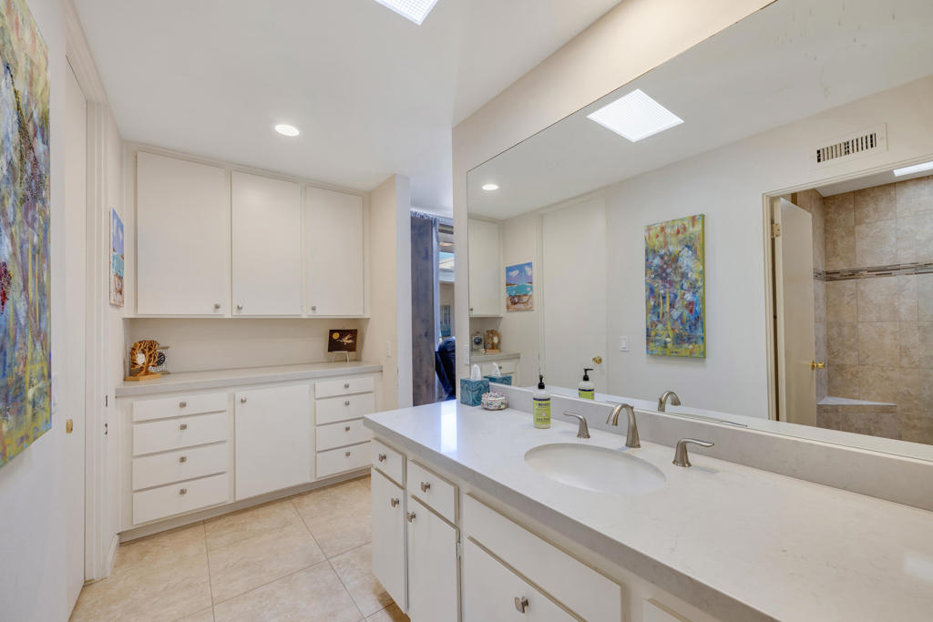 Sandpiper Palm Deser - Residential