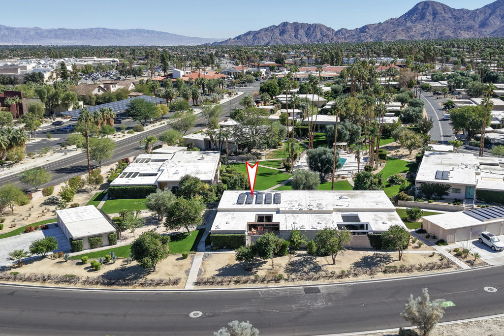 Sandpiper Palm Deser - Residential